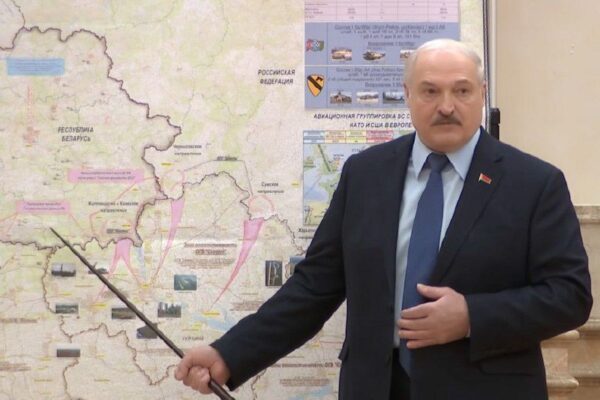 Лукашенко : «Беларусь хотят втянуть в разборки, чтобы довести эскалацию в регионе до такой степени, …